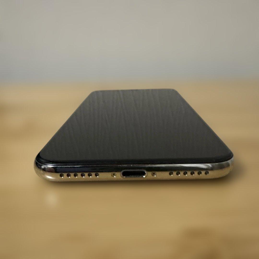 iPhone X 256GB シルバー MQC22J/A