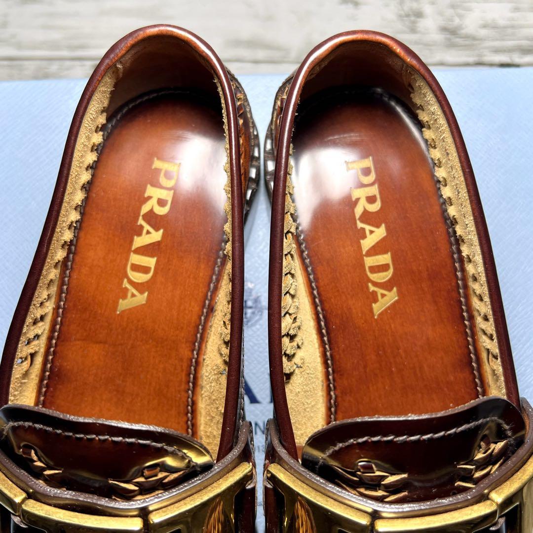希少美品✨PRADA プラダ ブラッシュドレザーローファー34革靴フラット金具