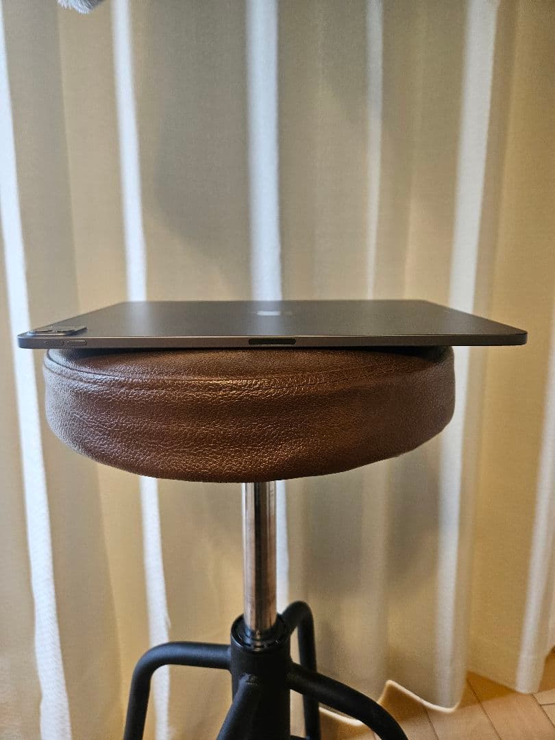 H*A様 iPad pro 第5世代　128GB Wi-Fi　12.9インチ