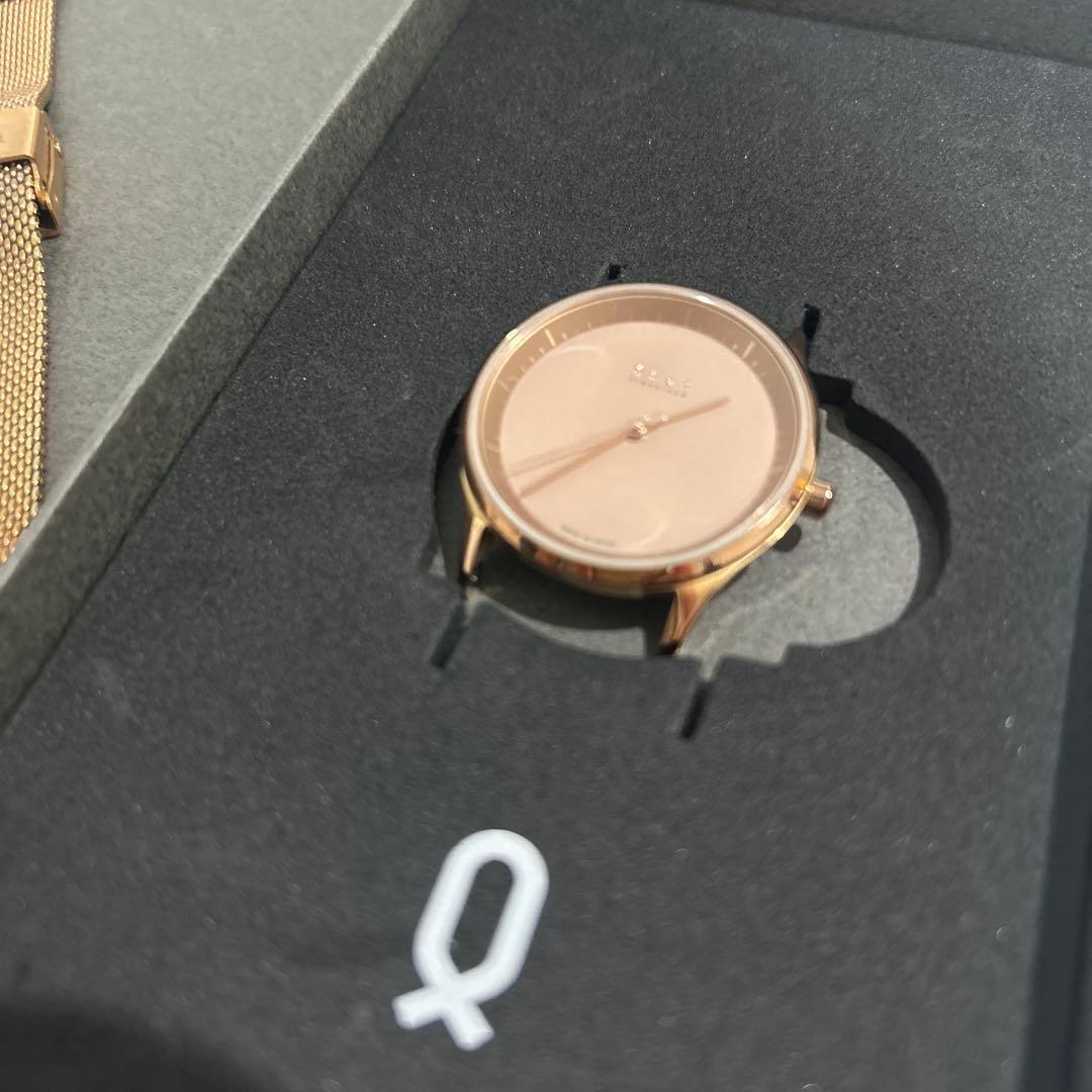 knot ピンクゴールド　ソーラーウォッチ