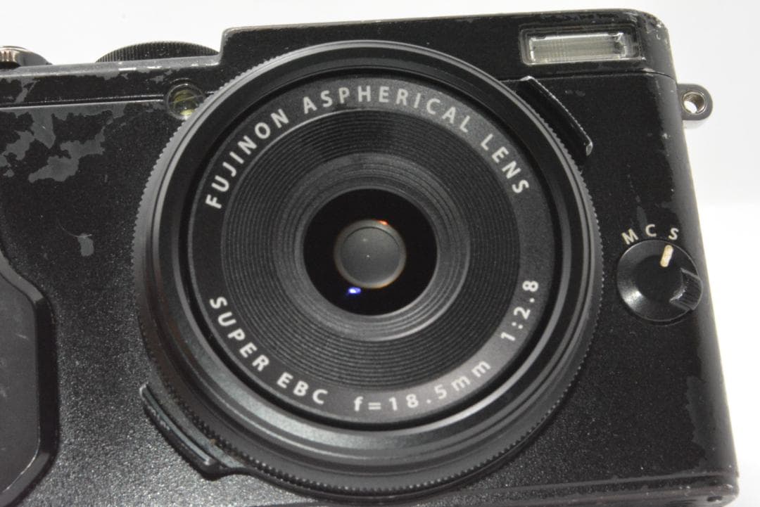 フジフィルム　Fujifilm X70