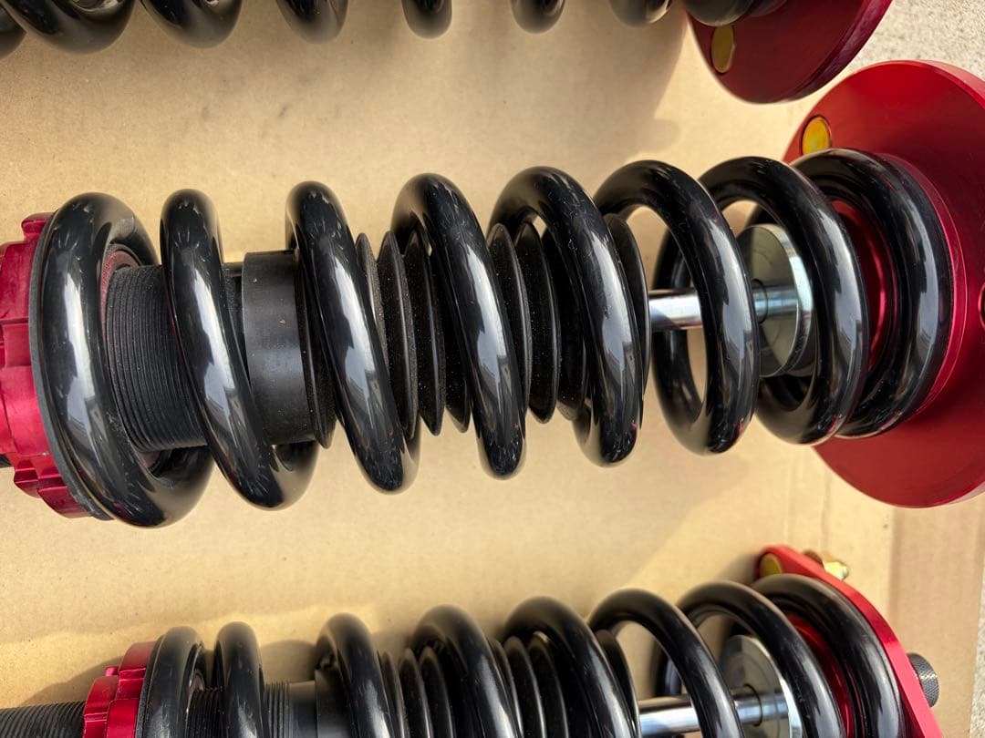 210クラウンマジェスタ　ラルグス車高調セット