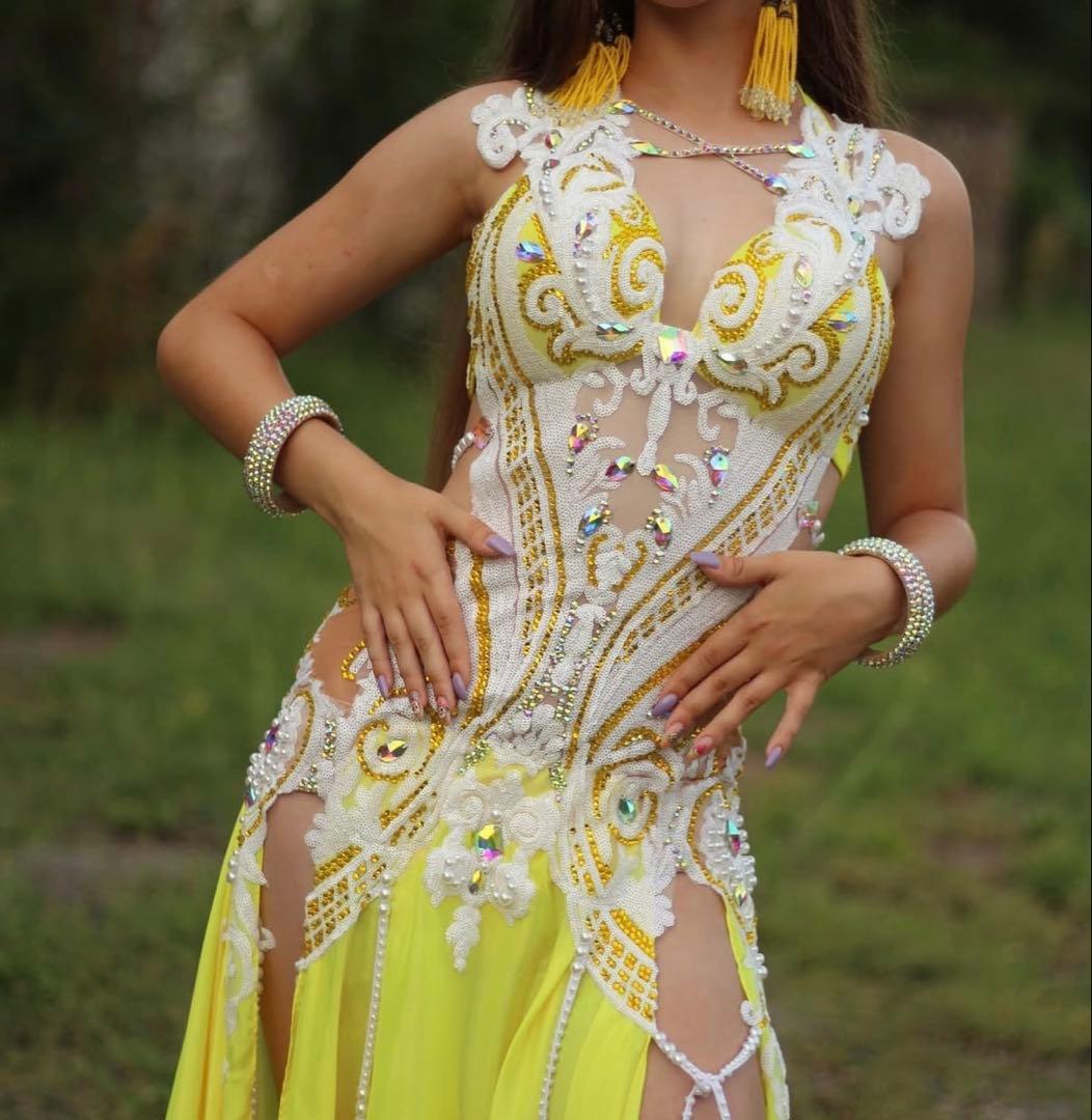 zuymarina yellowベリーダンス衣装 セットアップ