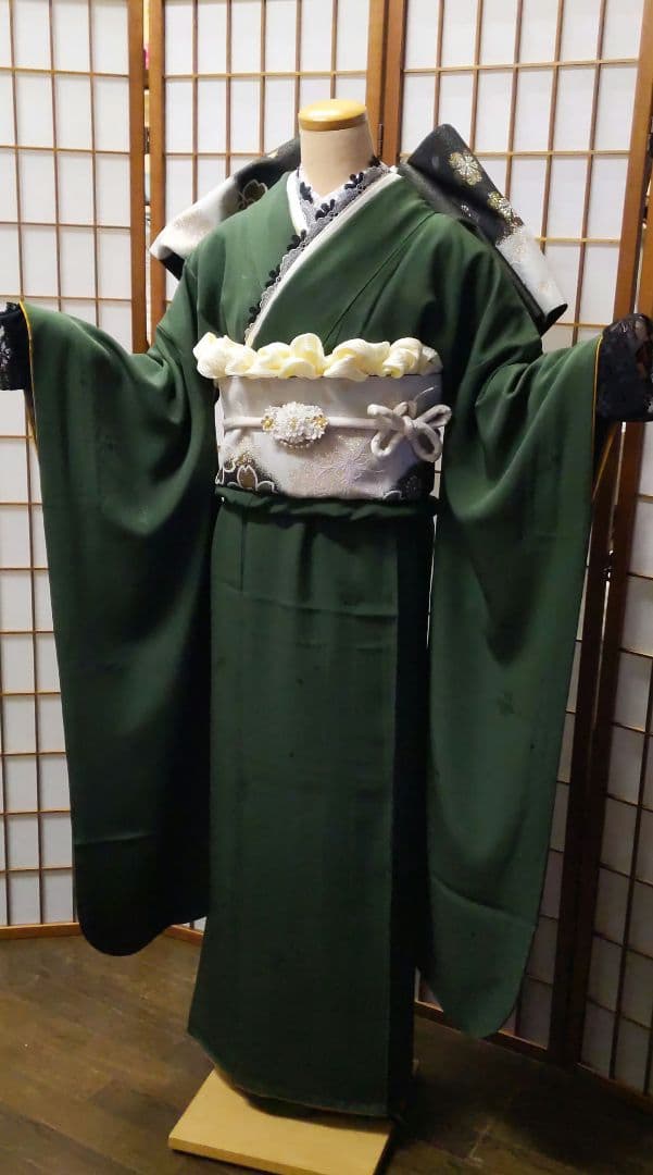 454【最終価格】無地モスグリーン【山本寛斎正絹振袖8点フルセット】成人式卒業式