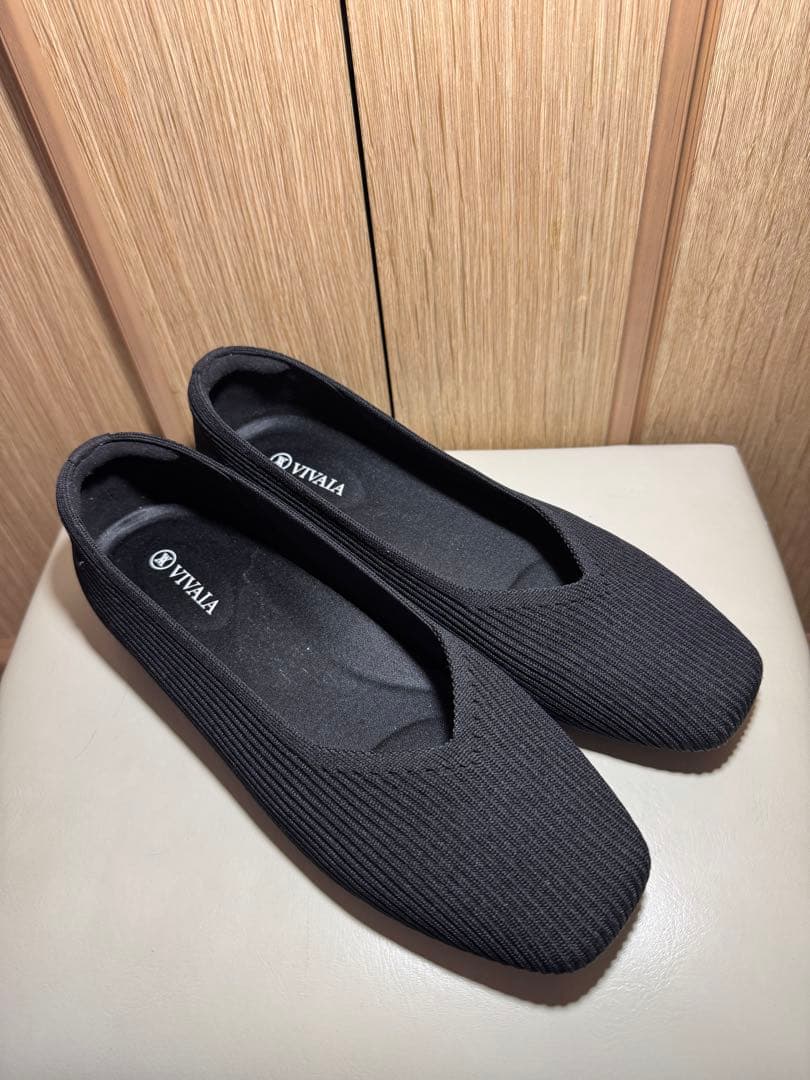 新品同様vivaia Margot2.0 フラットシューズ エクストラワイド