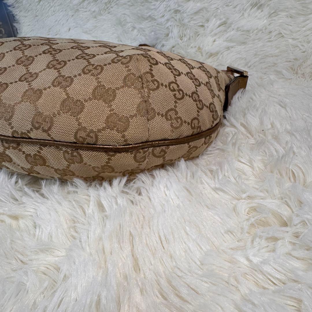 GUCCI グッチ ベージュ ゴールド ハーフムーン キャンバス シェリーライン