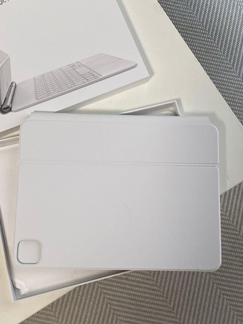 美品MJQJ3J/A iPad Magic Keyboard A2261