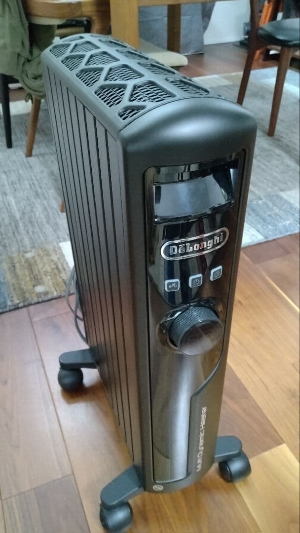 DeLonghi マルチダイナミックヒーター MDHS１２傷は全く無し、新品同様
