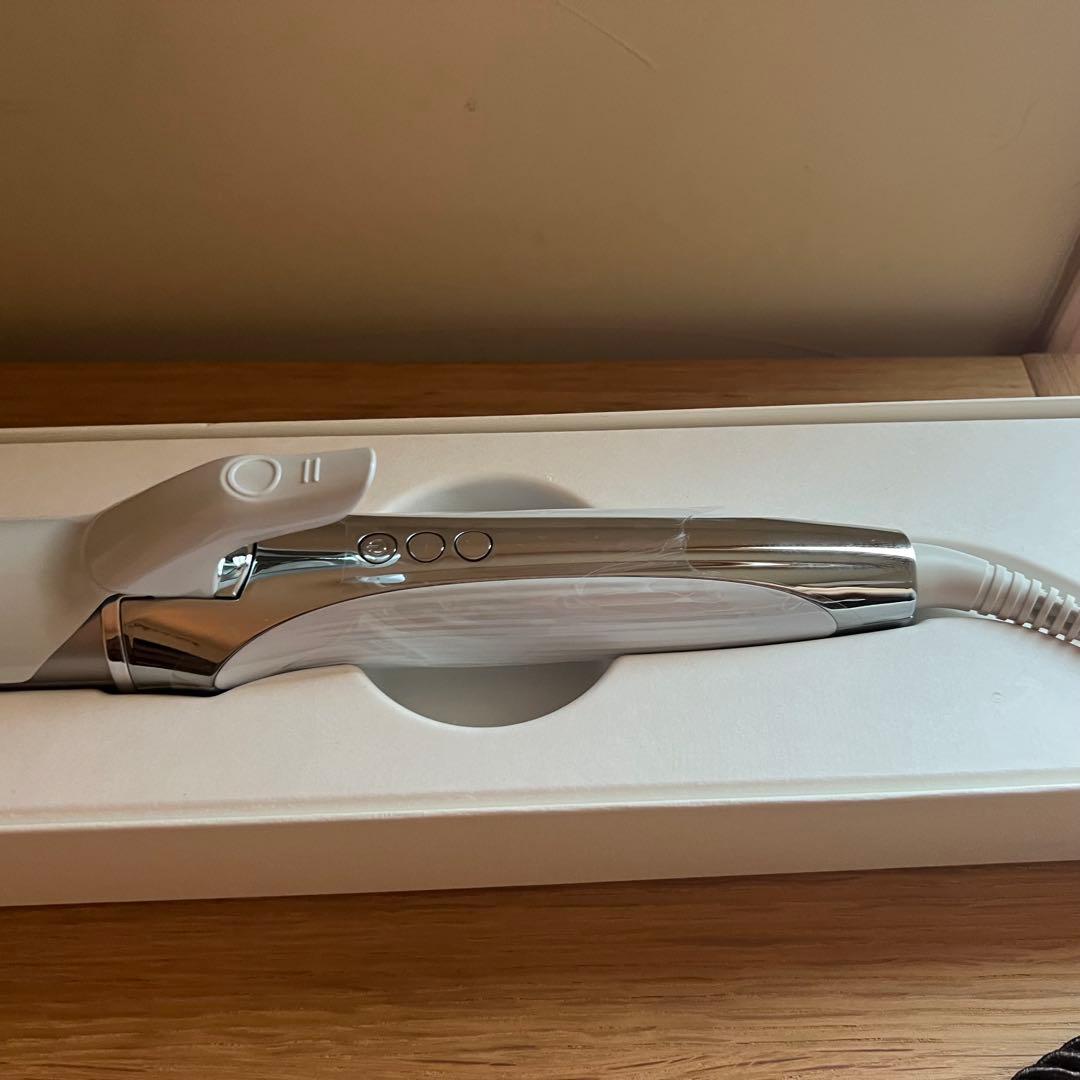 新品 リファ　カールアイロン　プロ　38mm ホワイト