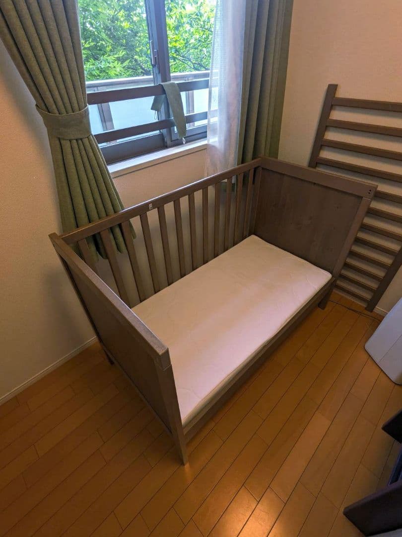 IKEA ベビーベッド Sundvik Crib グレー