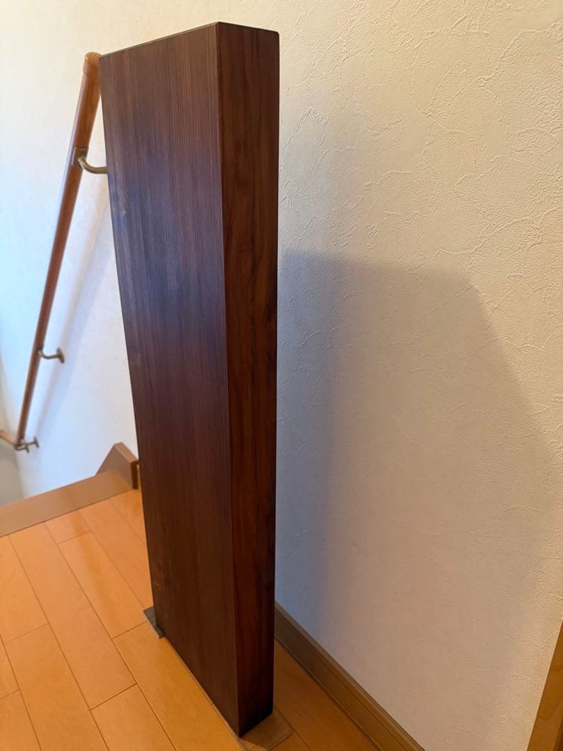 天然杉一枚板ベンチやラックなどワトコオイルダークウォルナット仕上げ‼️