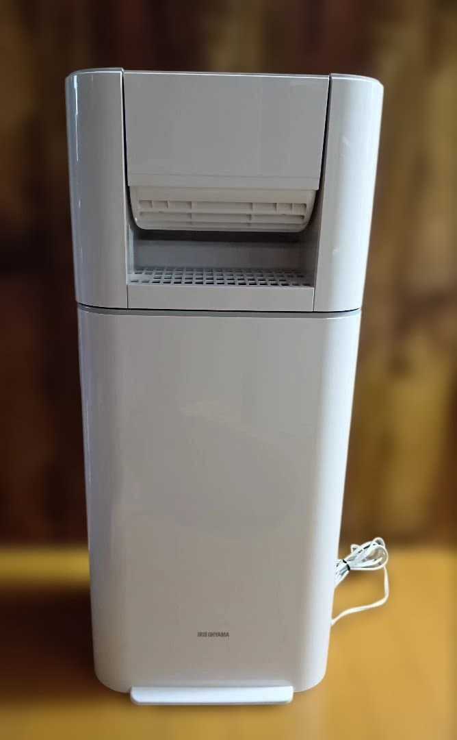サーキュレーター衣類乾燥除湿機 IJD−150−WH 2022年製