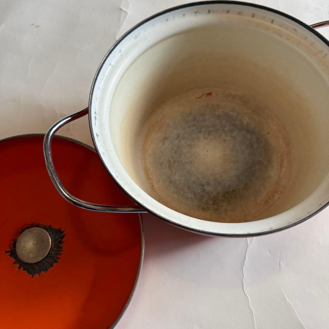 北欧ビンテージ食器　キャサリンホルム　ホーロー鍋　オレンジ　ロータス