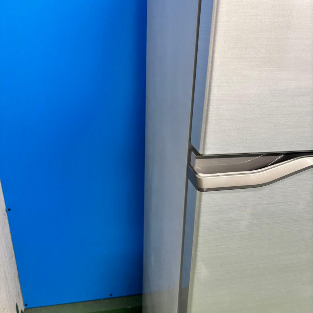 565 パナソニック　中型冷蔵庫　200L以上　小型　家庭用　同棲　関東配送込