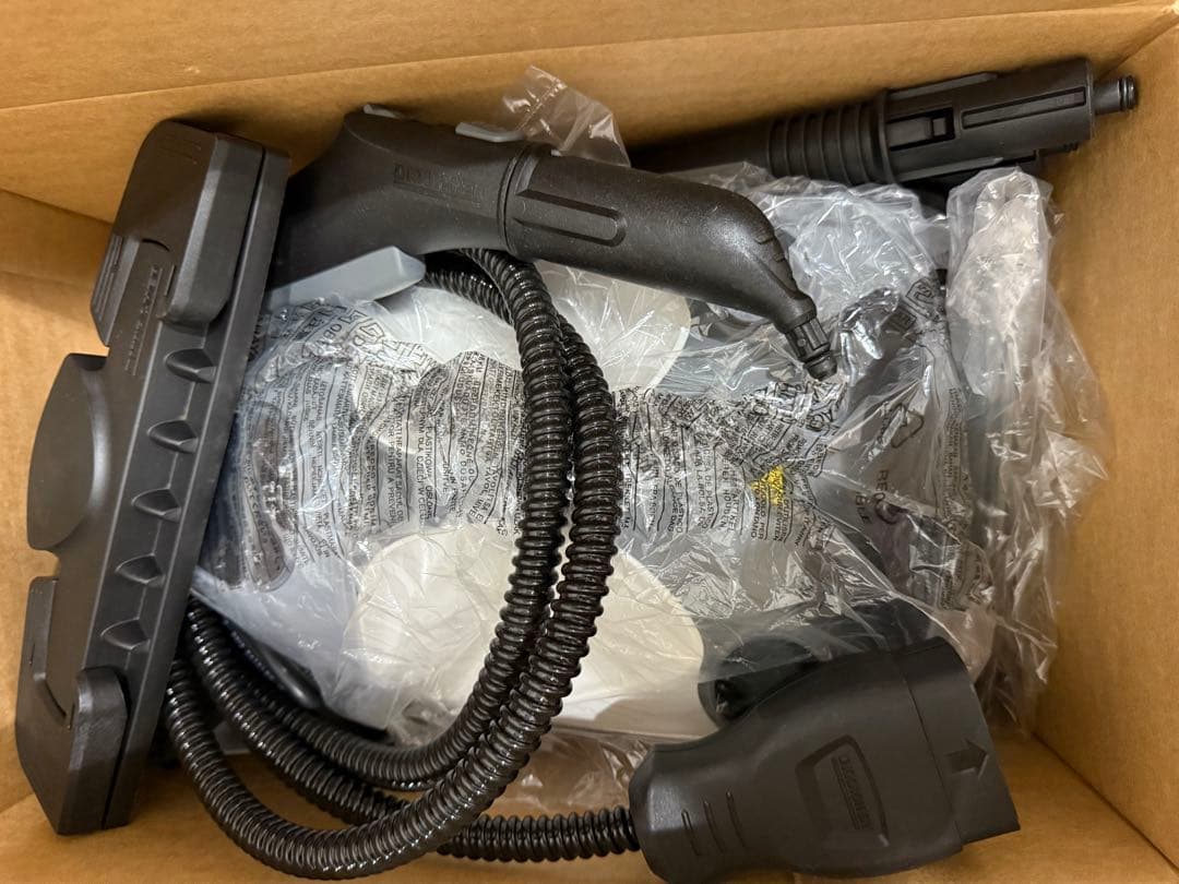 Kärcher スチームクリーナー本体　ケルヒャー　白　SC 4.100 C