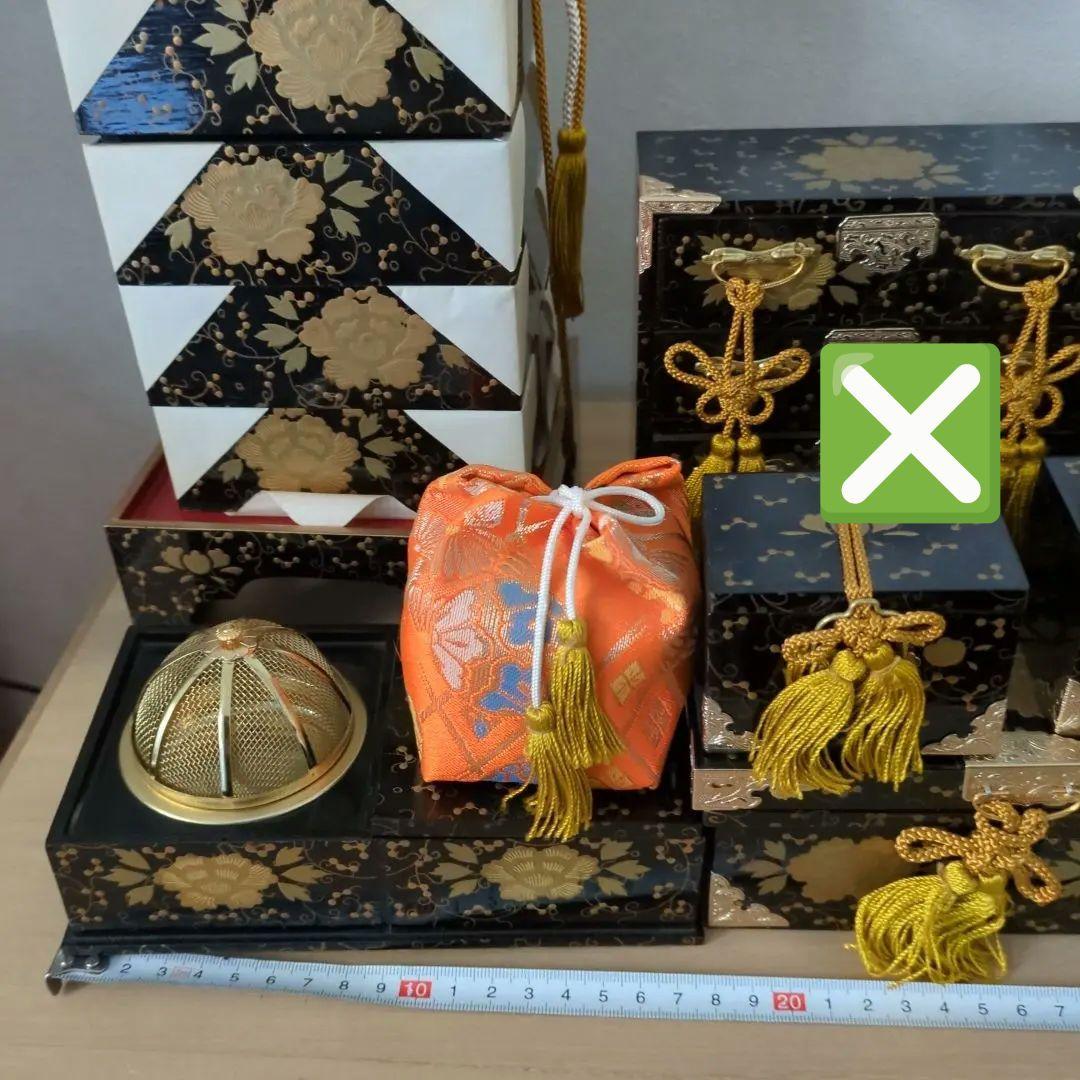 【更にお値下げ❗️】ひな祭り飾り御道具5点セット 漆塗り　伝統工芸品　長期保管品