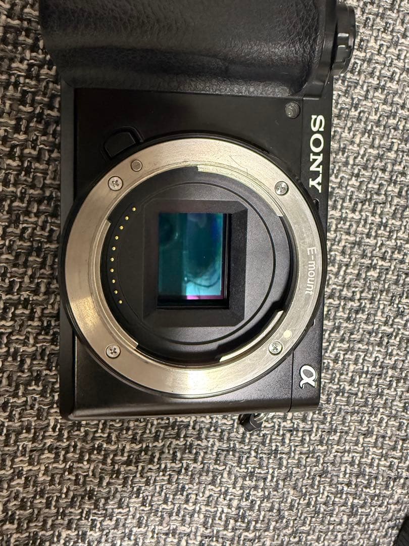 SONY α6100 4K Eマウントカメラ　ソニー