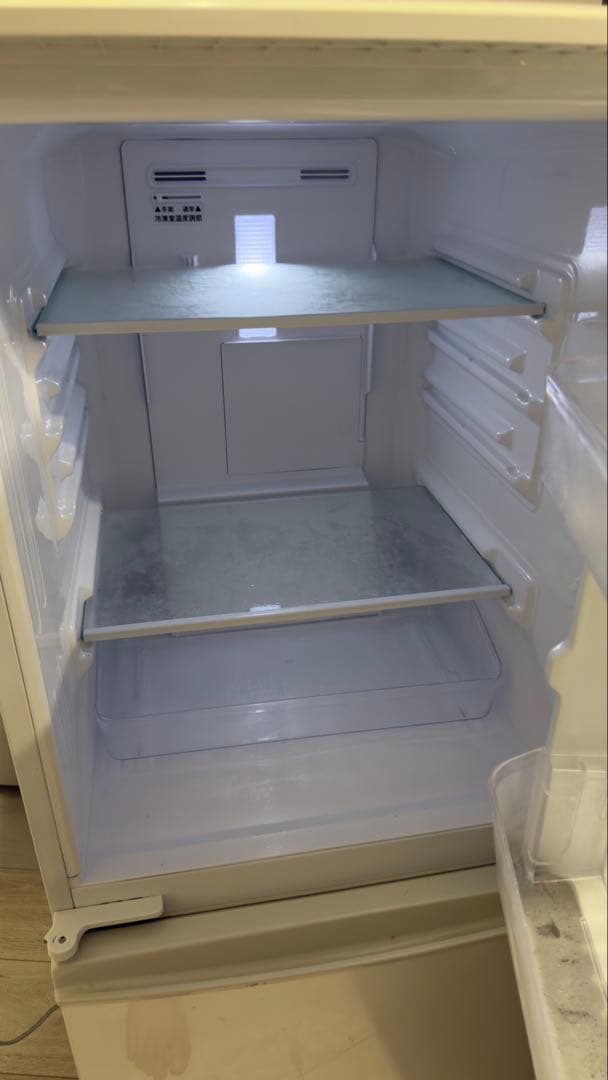 初売り！SHARP 冷蔵庫　137L(冷蔵91+冷凍46) SJ-D14B-W