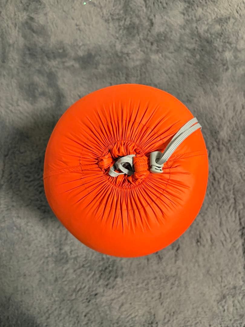 mont-bell Alpine Down Hugger 650 寝袋