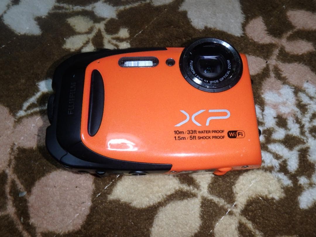 動作品 FUJIFILM XP70 FinePix デジタルカメラ