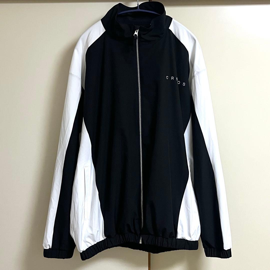 ☆大人気！クロノス CRONOS 刺繍ロゴ ナイロンジャケット☆