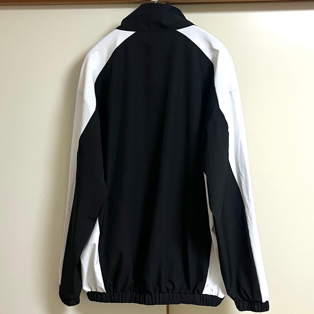 ☆大人気！クロノス CRONOS 刺繍ロゴ ナイロンジャケット☆