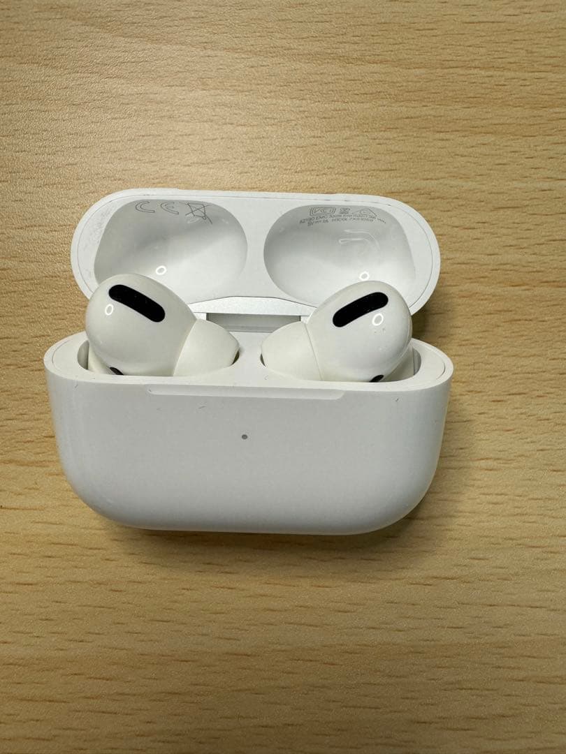 2021 AirPods Pro Apple純正MagSafe充電ケース付き
