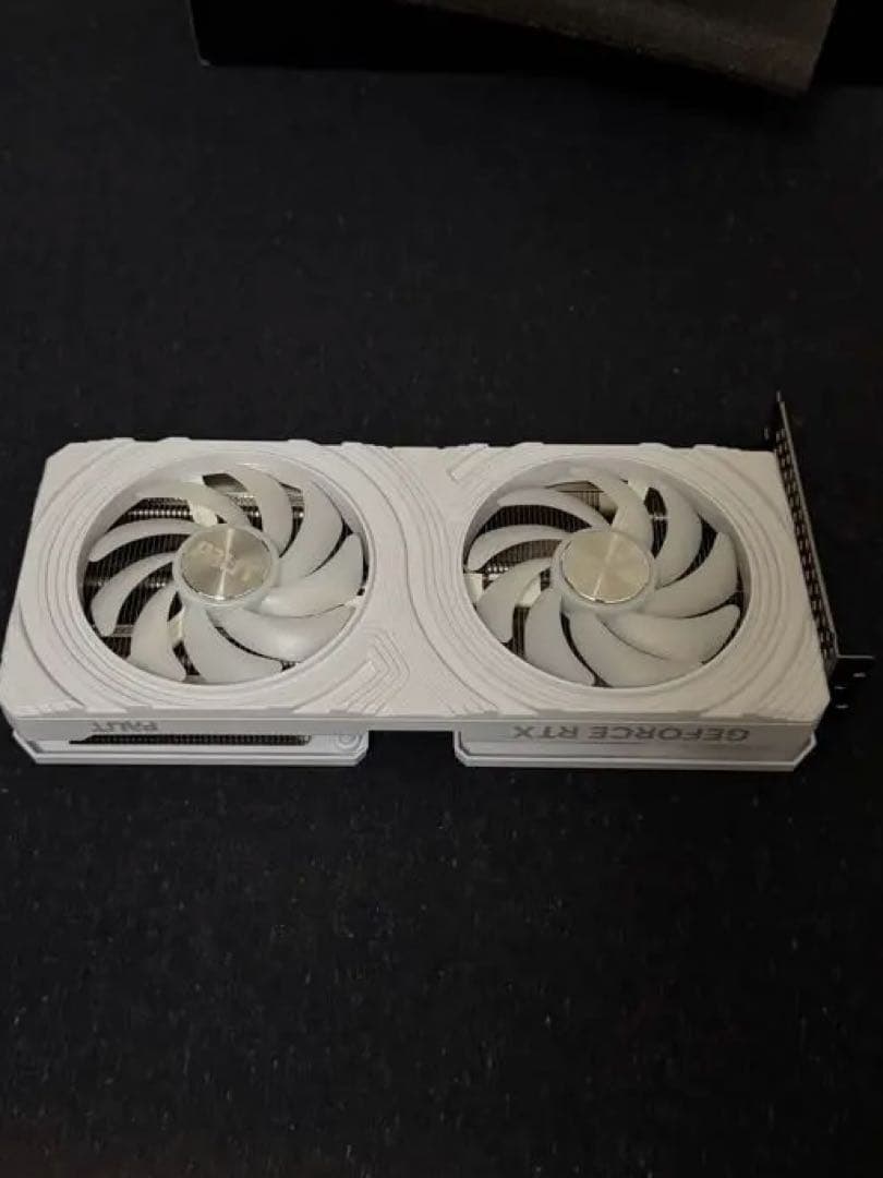 グラフィックボード・グラボ・ビデオカード GeForce RTX 4070 PALIT