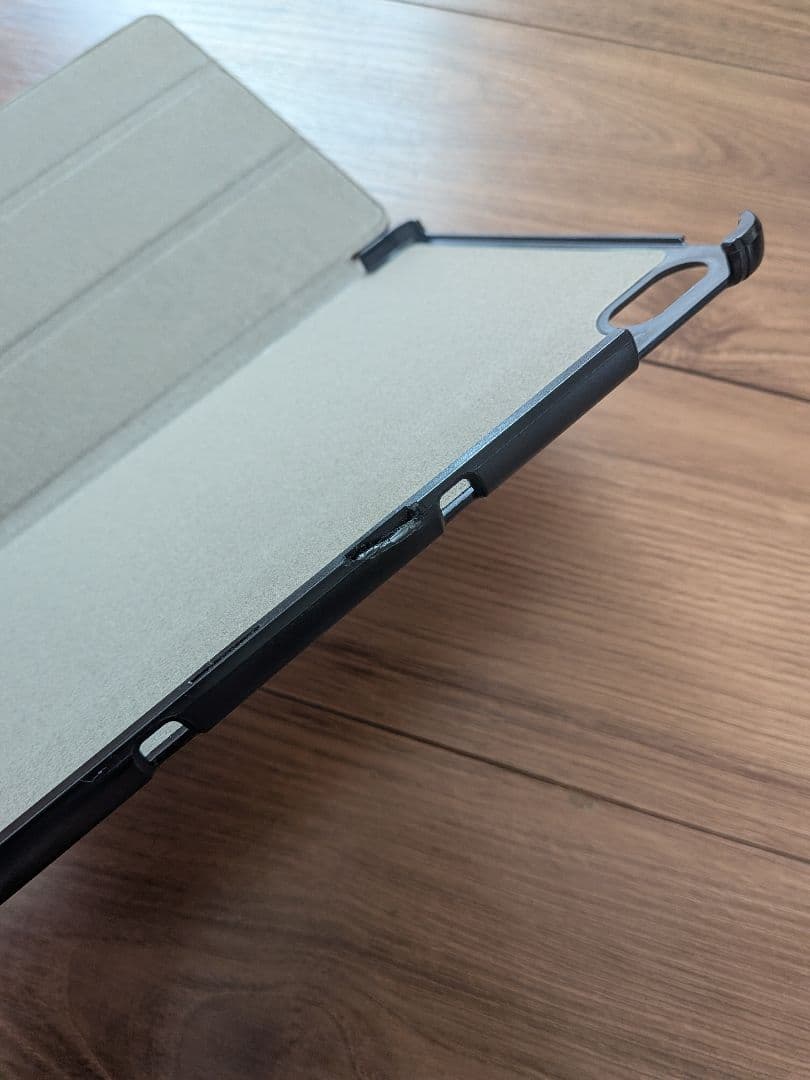 Lenovo Tab P11 TB-J606F タブレット 本体 + ケース付き