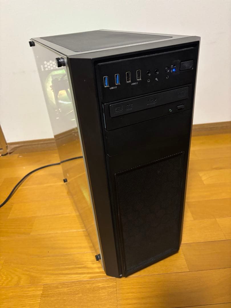 最終大幅値下げ！ほどよく光る！自作ゲーミングPC！i7 SSD BD搭載で快適！