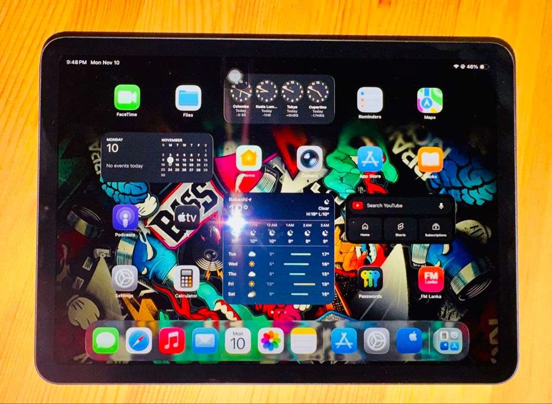 IPadAir第5世代 256GB Wi-Fi 美品✨ 箱・ケース・スタンド付き