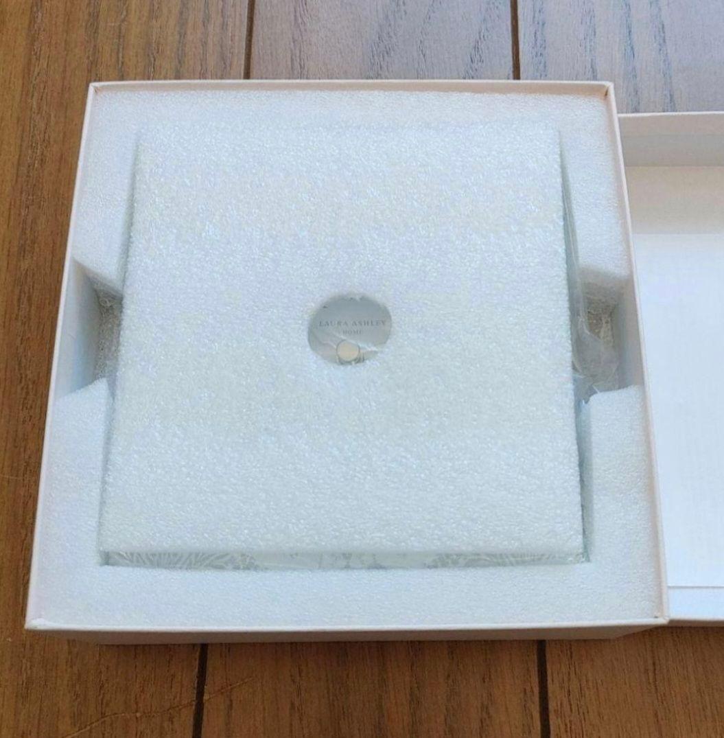 ローラアシュレイ ミラー 時計