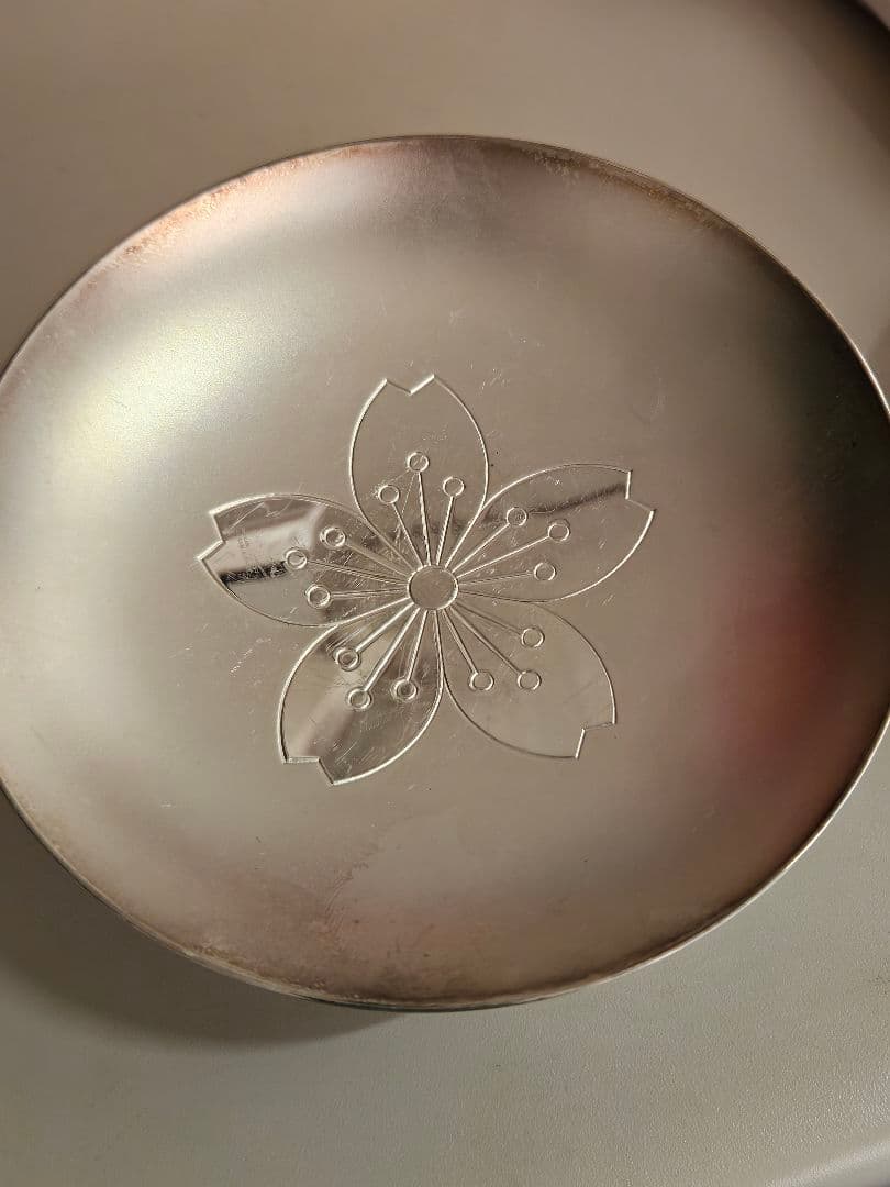 あ*3様 銀杯３つ その他カフスなど