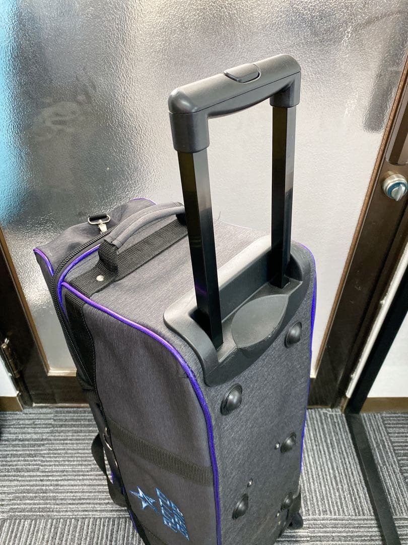 ＃ROTOGRIP ボウリングボール 3個 キャリーバッグ　タイヤローラー付き