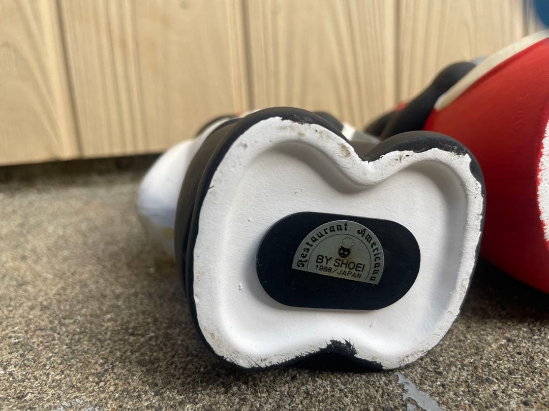 昭和レトロ　ウェイターとウェイトレスの貯金箱2個セット