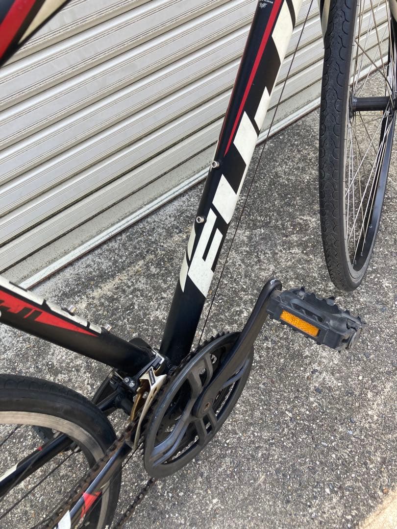 [引き取り限定] FUJI クロスバイク　中古