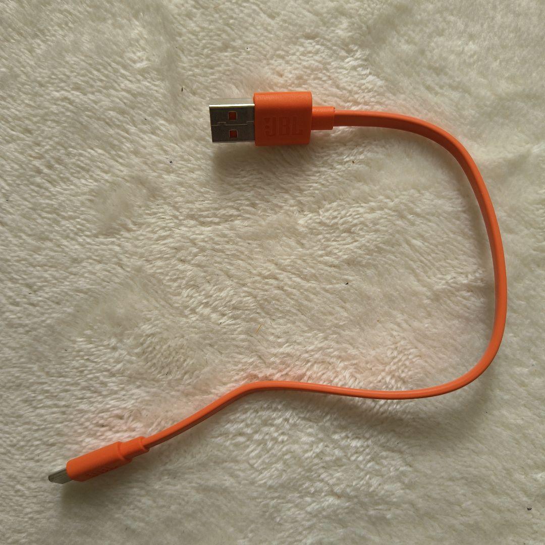 極美品JBL LIVE BEAM 3 ワイヤレスイヤホン スマート充電ケース/