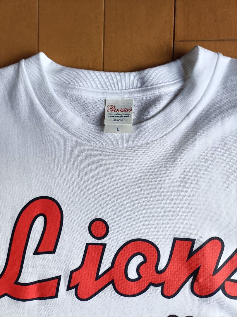 クラウンライターライオンズ　Ｔシャツ　新品　Ｌサイズ　西武ライオンズ