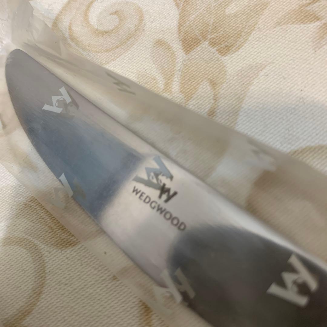未使用　ウェッジウッド スワル　ディナーナイフ　フォーク　スプーン 4セット