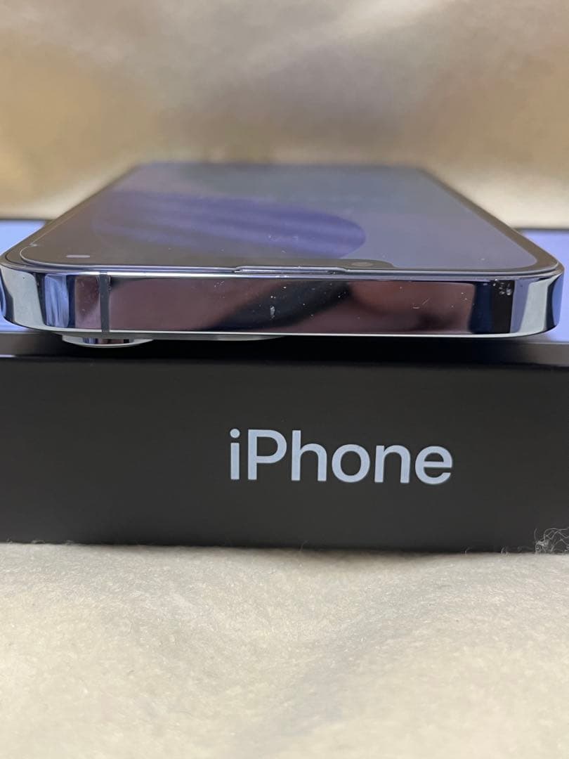 美品 Apple iPhone 13 Pro シエラブルー 本体 中古