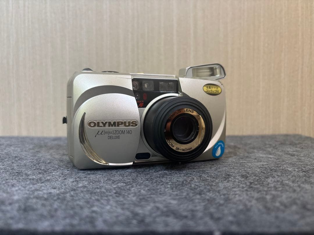 OLYMPUS μ ZOOM 140 DELUXE
