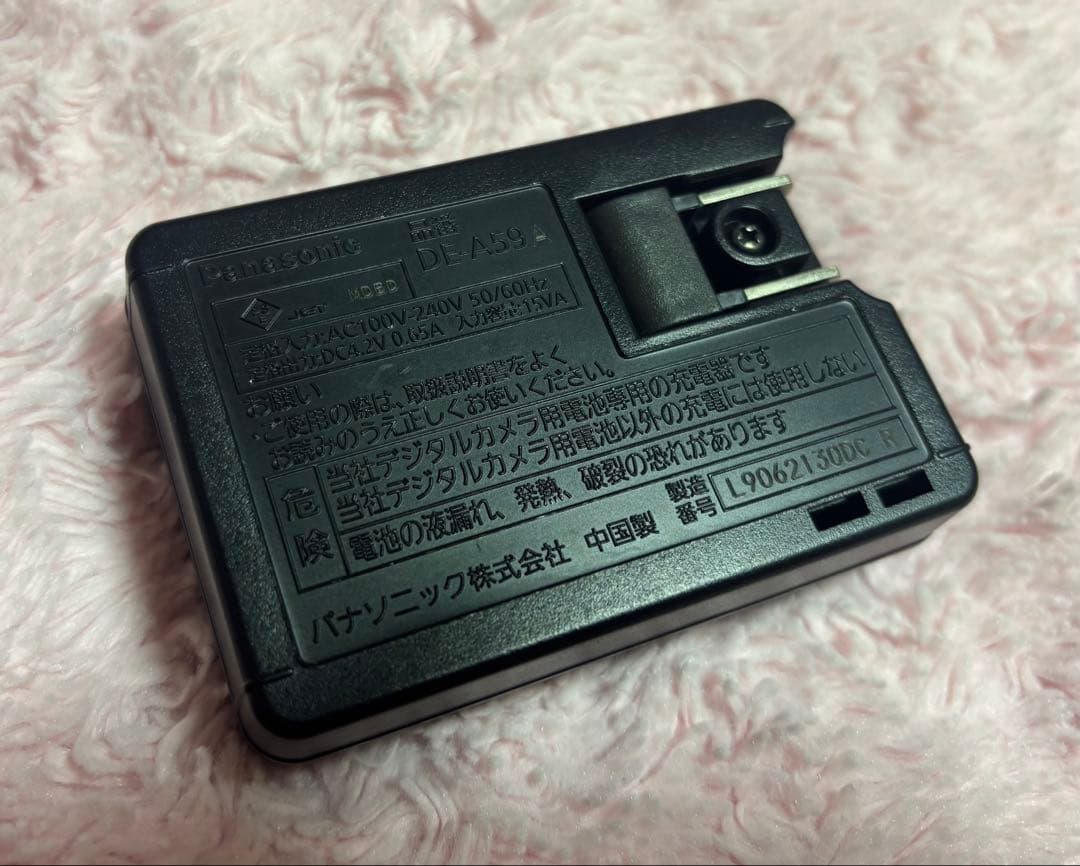 Panasonic LUMIX DMC-FX70 【動作確認済み】