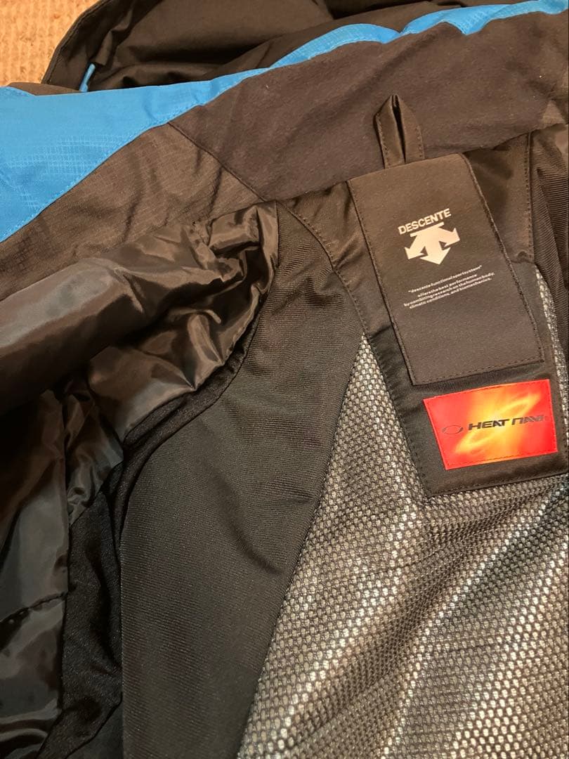 【未使用】DESCENTEデサントスキーウェアHEAT NAVI162〜168