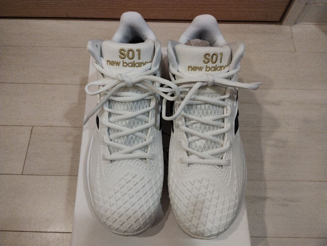 FuelCell Ohtani 1 Trainerホワイト/ブラック 26.5