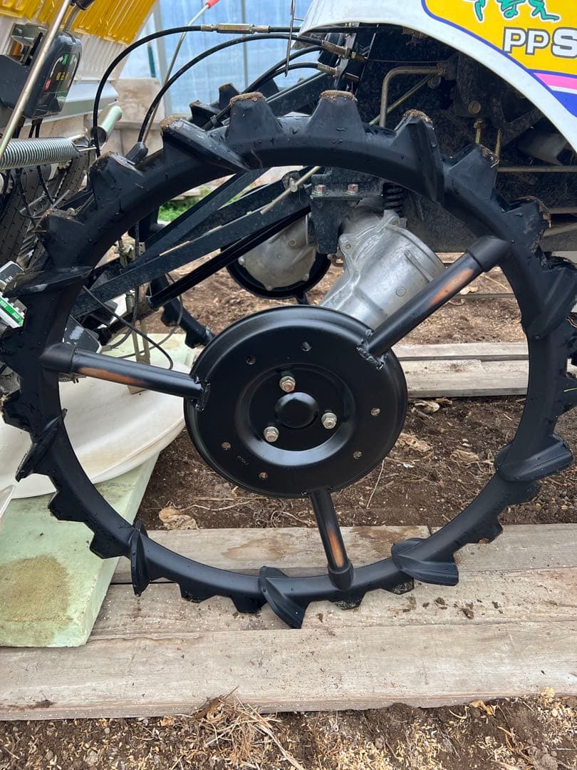 イセキ 田植え機 4条植え　ISEKI さなえPPS4