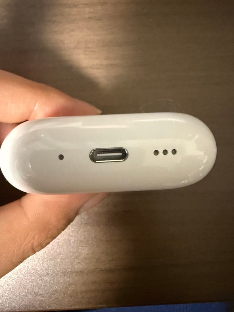パ*ル様 AirPods Pro3 本体 充電ケース付き