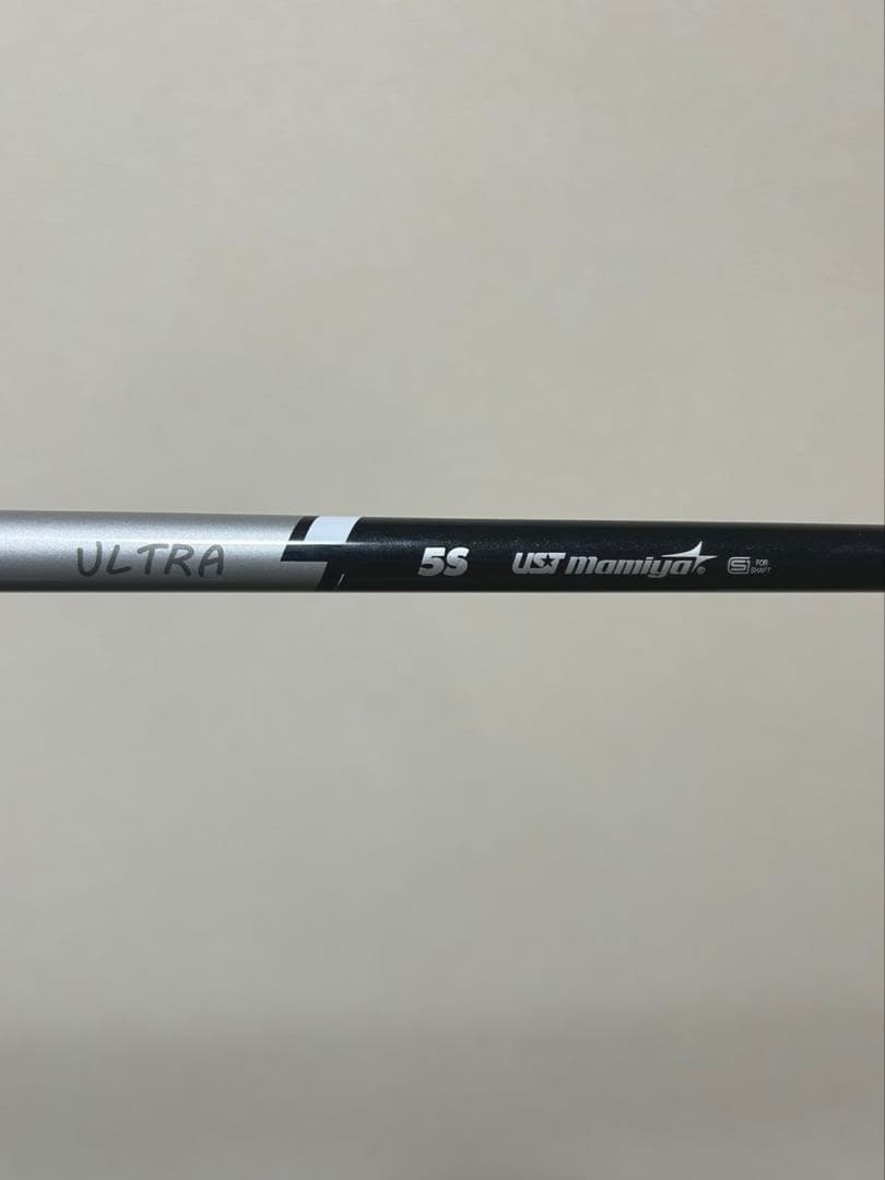 【美品】アッタス ウルトラブラック5Sドライバー用 ムジークスリーブ付