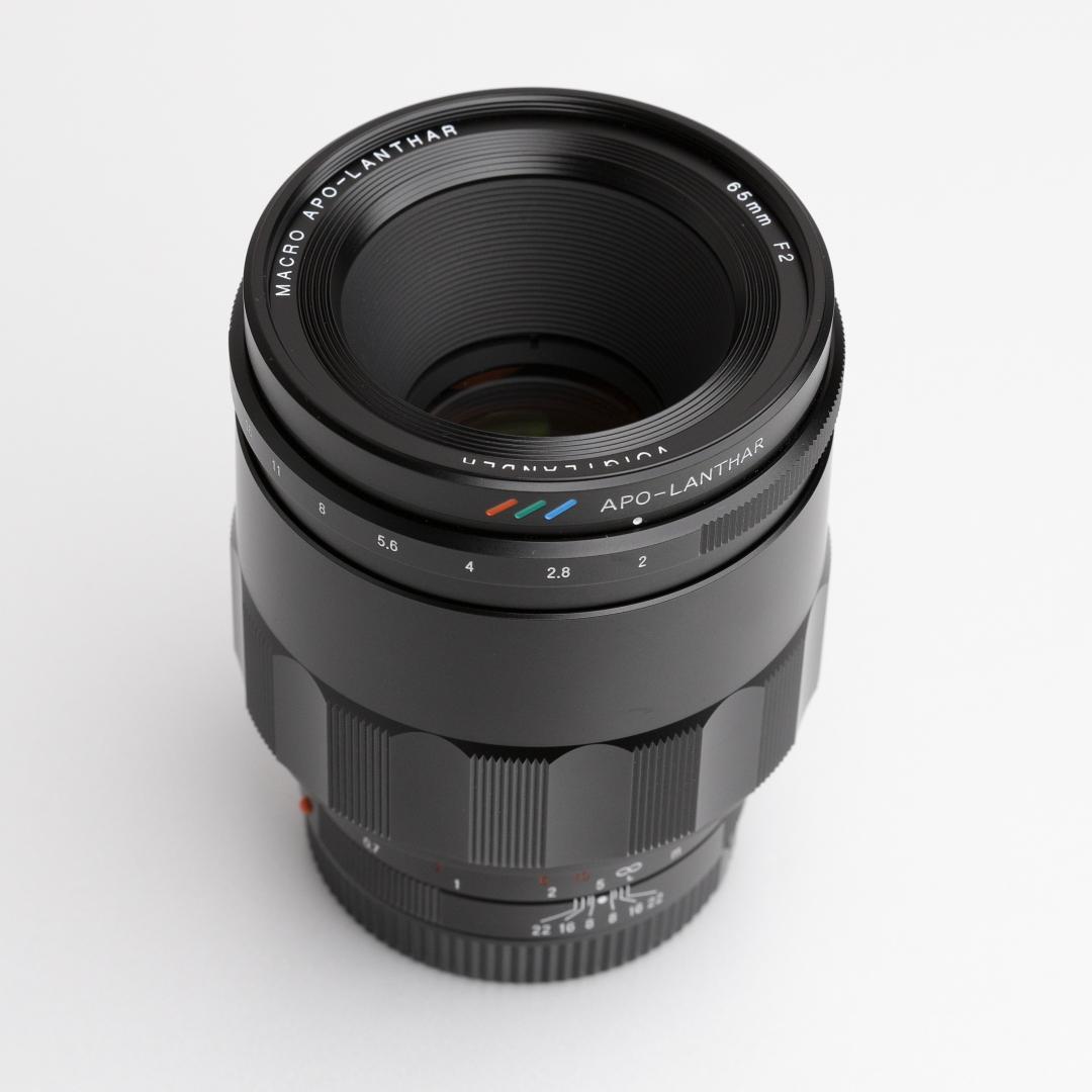 Voigtländer APO-LANTHAR 65mm f/2 マクロレンズ