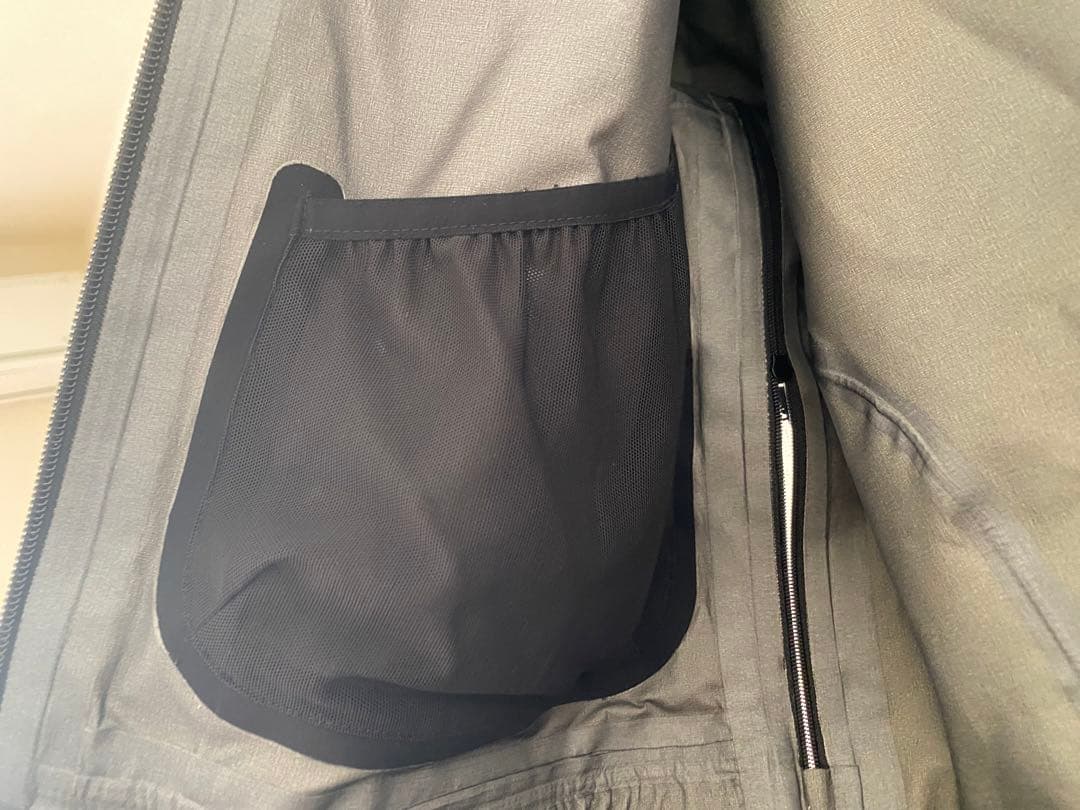 GORE-TEX スノーボードジャケット ブラック　AK