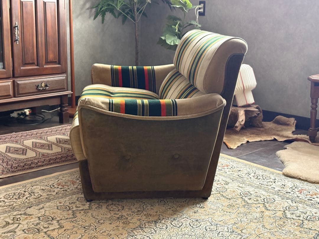 希少　二人掛けソファ ファブリックソファ　レトロ　ストライプソファ　SZ